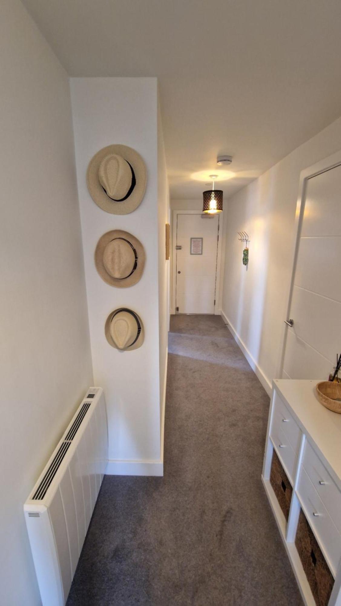 Number 15 Luxurious Two Bedroom Apartment 엑스머스 외부 사진