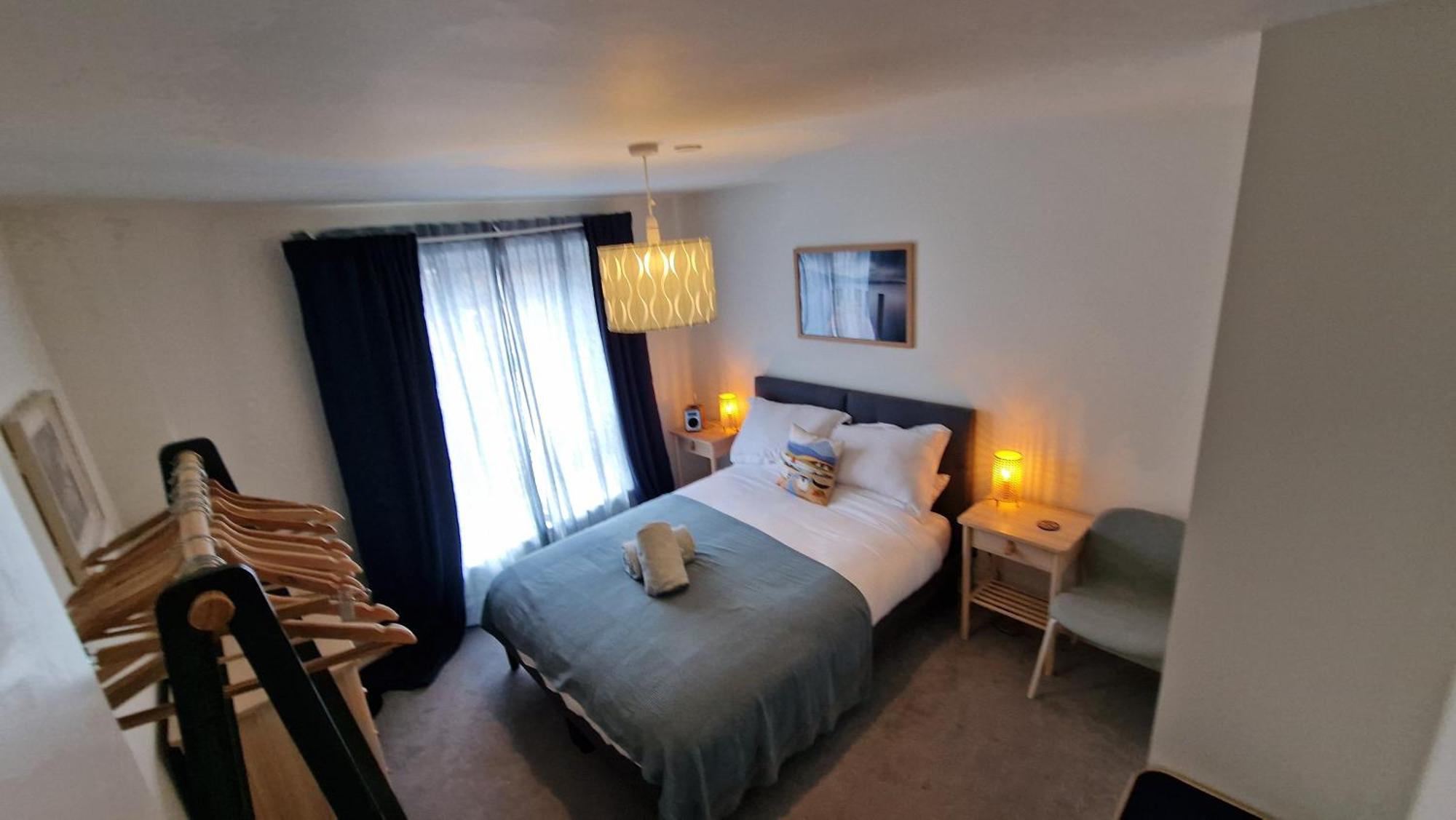 Number 15 Luxurious Two Bedroom Apartment 엑스머스 외부 사진